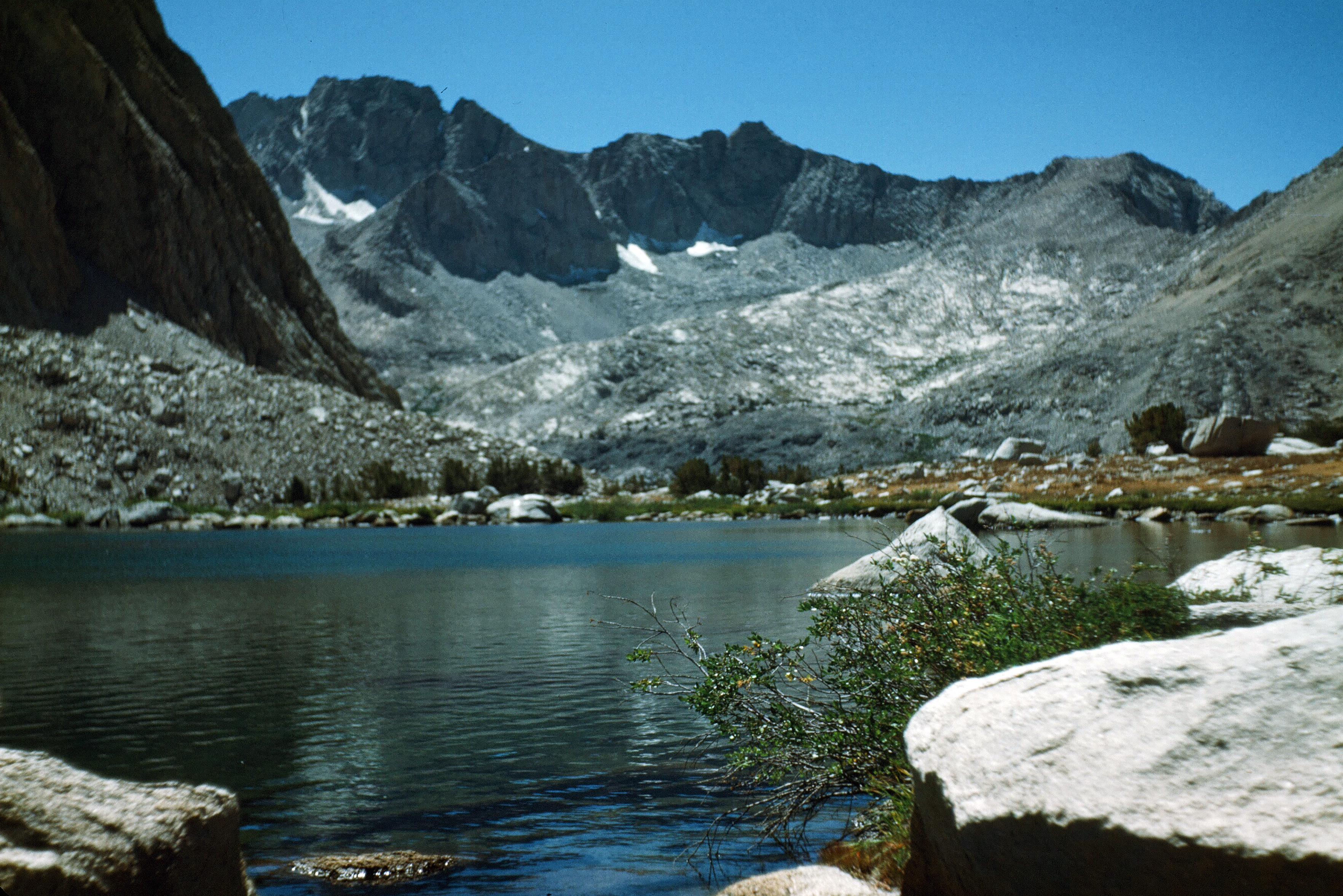 Golden Bear Lake and East Spur and East Vidette