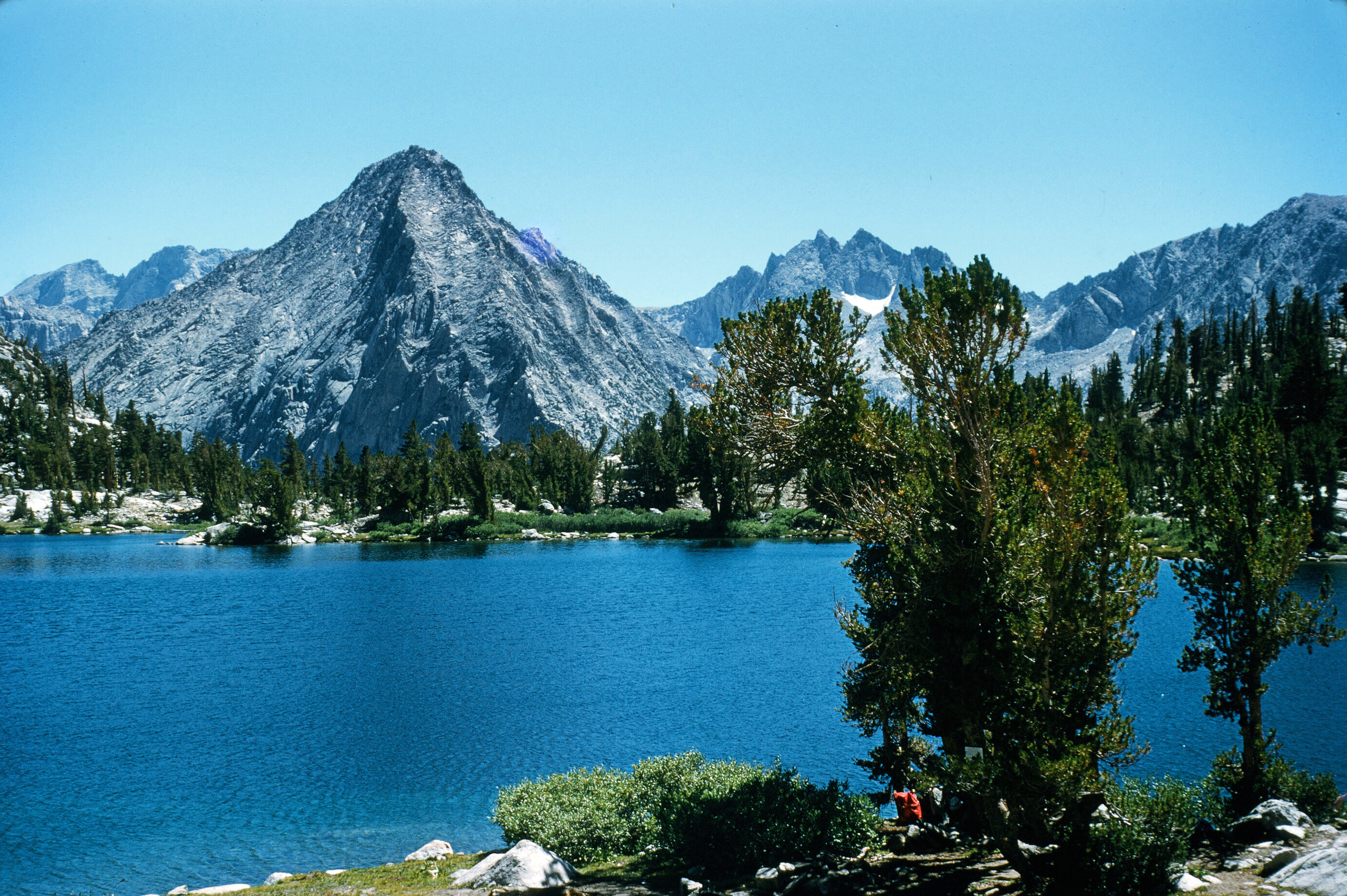 East Vidette peak and Deerhorn Mountain